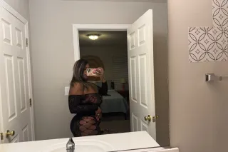 💋THROAT GOAT LOCATED IN UNIVER... - Image 3