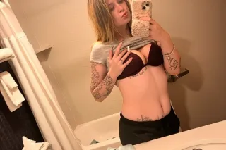 hot horny and ready for you! i can verify! - Image 5